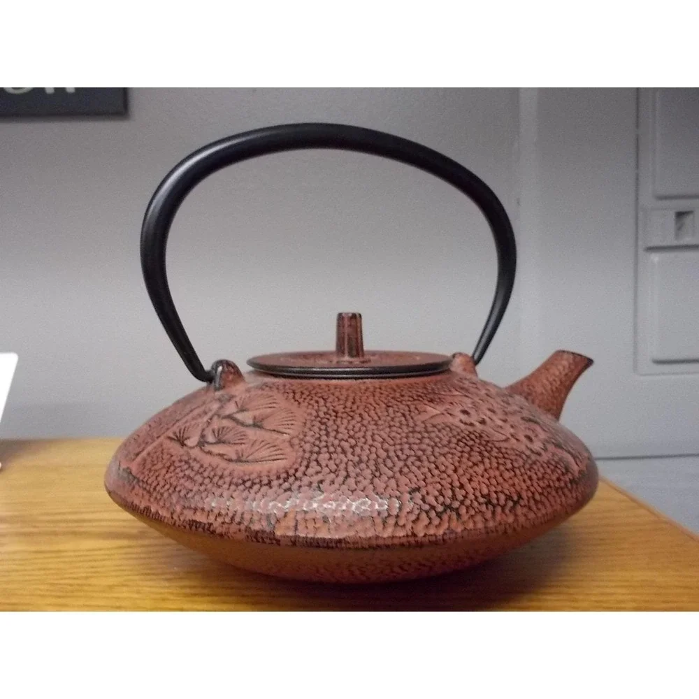 Vintage Japanese Cast Iron Teapot Tetsubin Tree Design Leaf Lid with Infuser